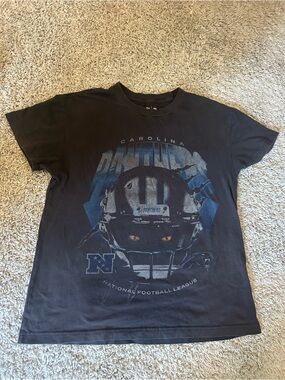 Abercrombie & Fitch NFL Carolina Panthers tee